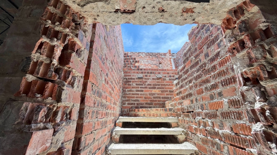 4 Bedroom Property for Sale in Mountainside Western Cape